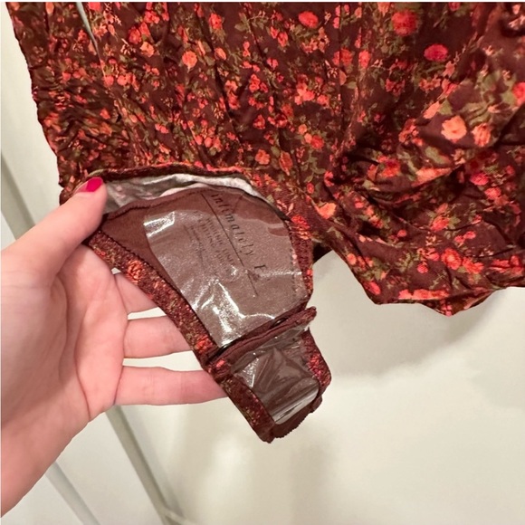 NWT Free People Kaya Floral Printed Long Sleeve Plunge Neckline Bodysuit - Picture 9 of 13